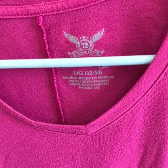 Fuchsia shirt - Picture 2 of 2